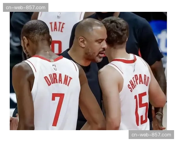 爵士101-147惨败火箭，谢泼德13分率队大胜